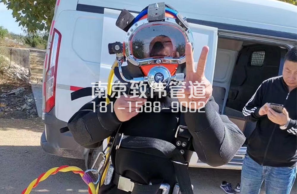 356钟灵街沉淀池清底